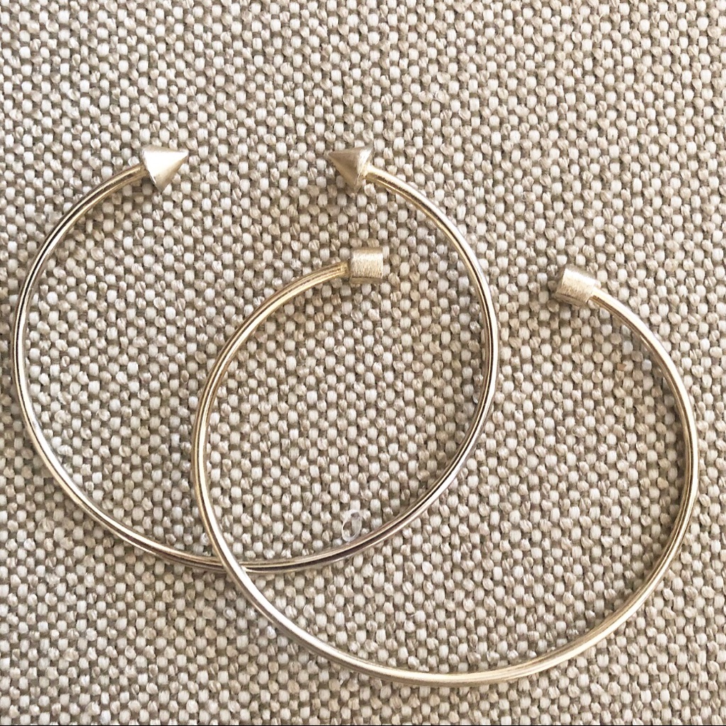 Geometric Bangles